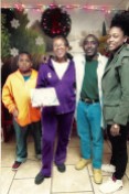 Picture of Zulu and his sister and children with her own pie dec.2016